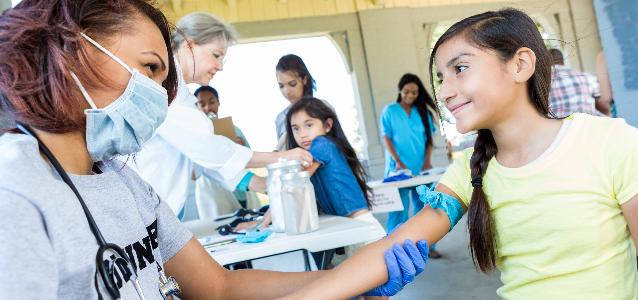 doctor with patients.